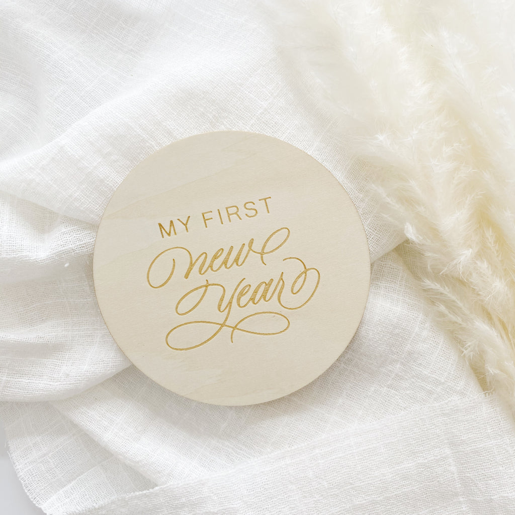 Baby milestone wooden discs | Baby Milestone Collection | My First New Year